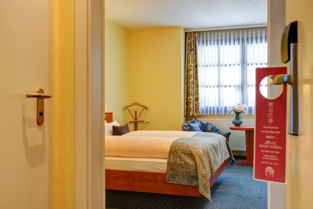 Hotel Elbinsel 14/46
