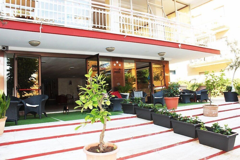 Hotel Fellini Rimini 1/19