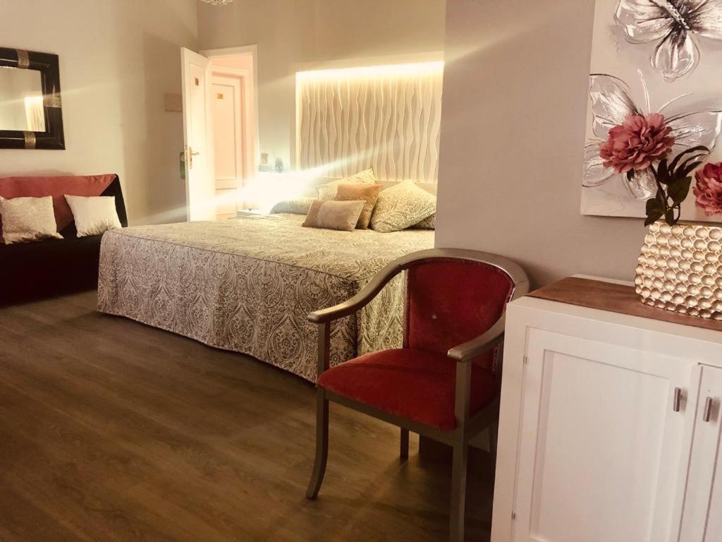 La Morona Hotel 32/40