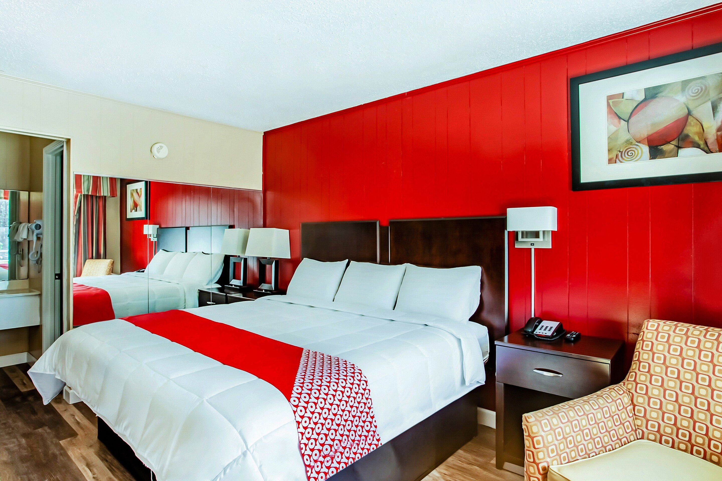 غرفة بسرير كينج، OYO Hotel Ridgeland East 2/5