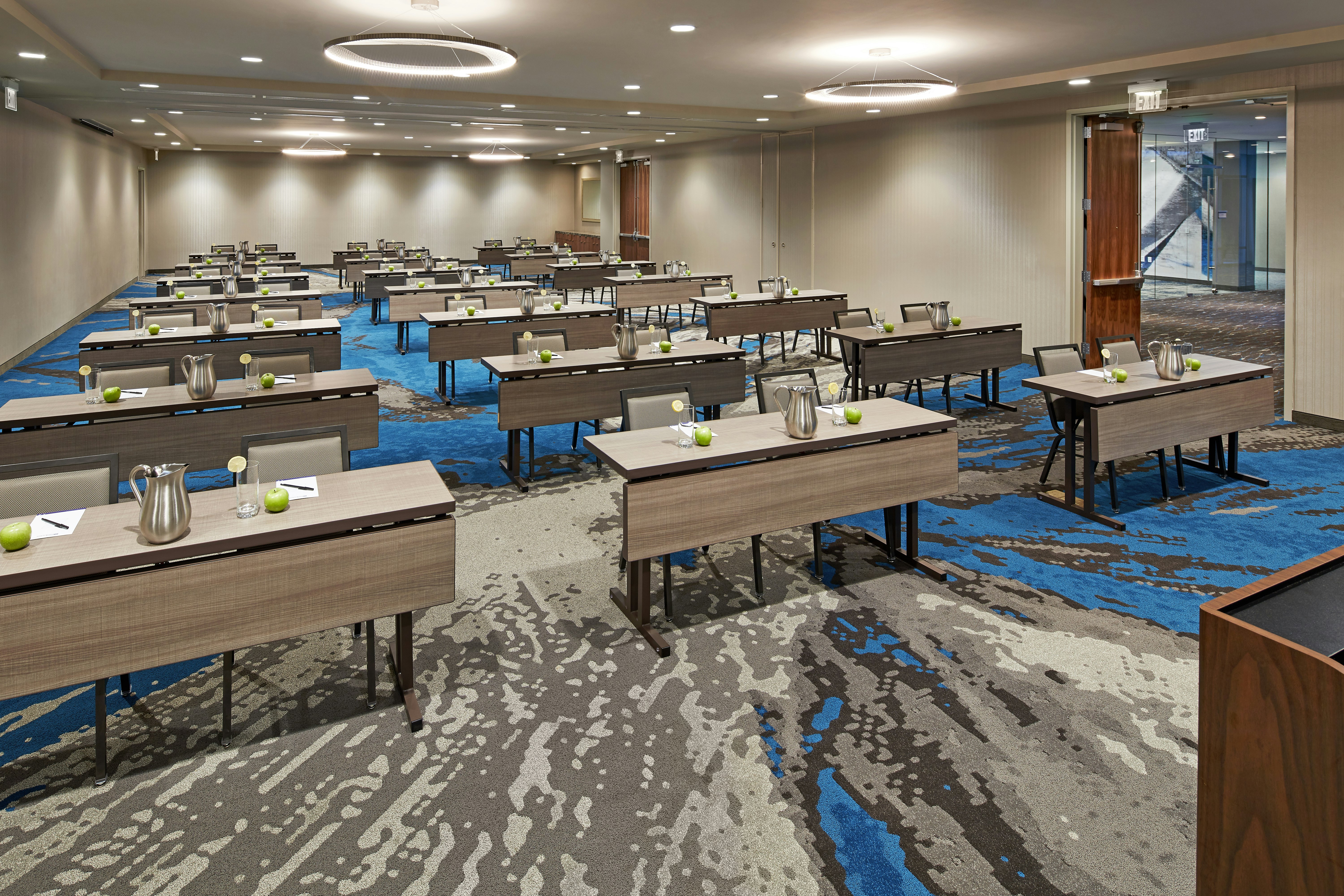 Homewood Suites by Hilton San Diego Downtown/Bayside 63/69