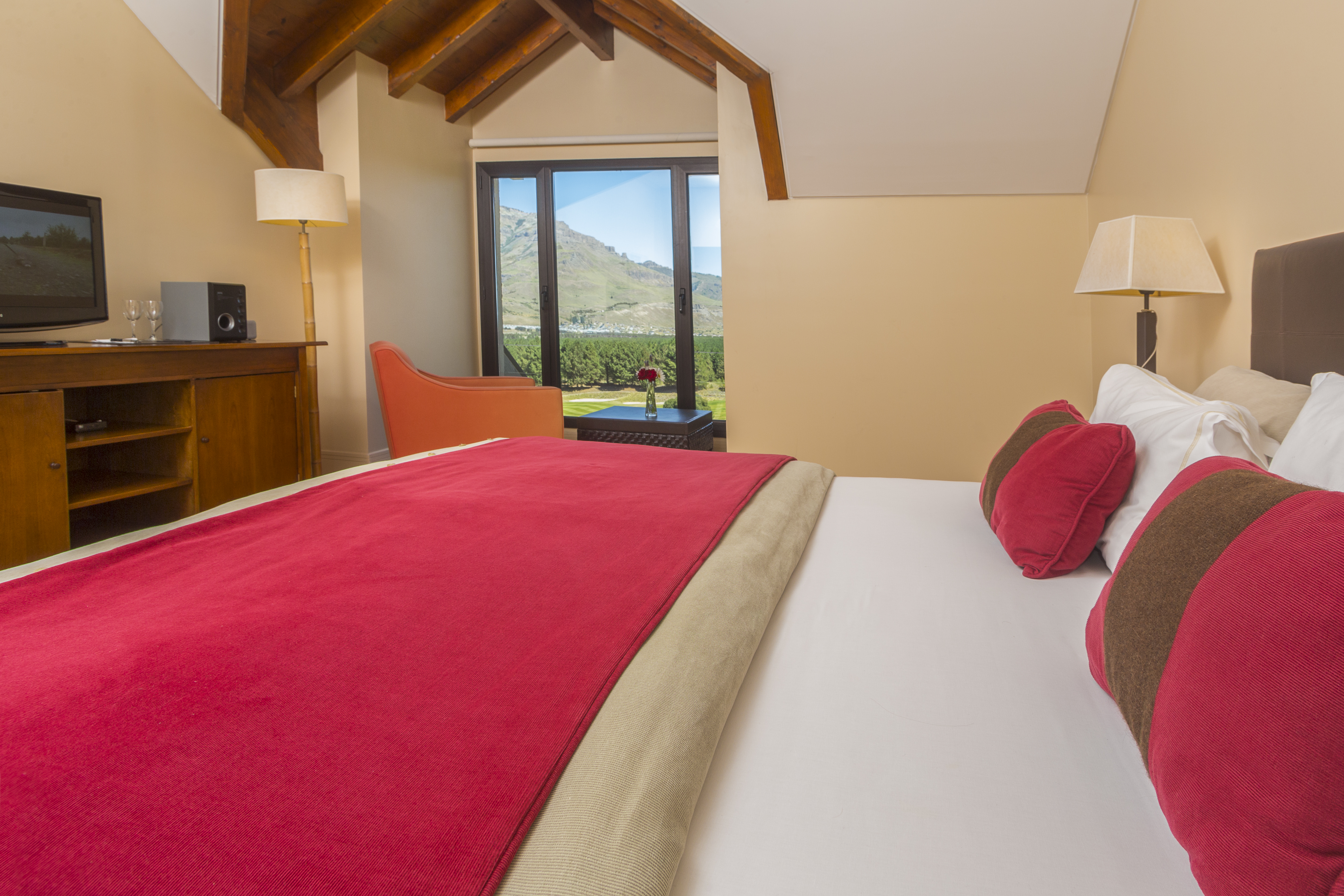 Room, Double Bed, Golf Course View