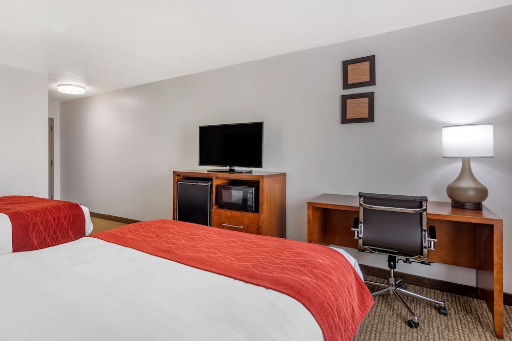 Comfort Inn Brownsville I-40 15/36