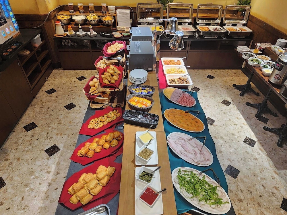APA Hotel & Resort Nishishinjuku Gochome Eki Tower 52/64