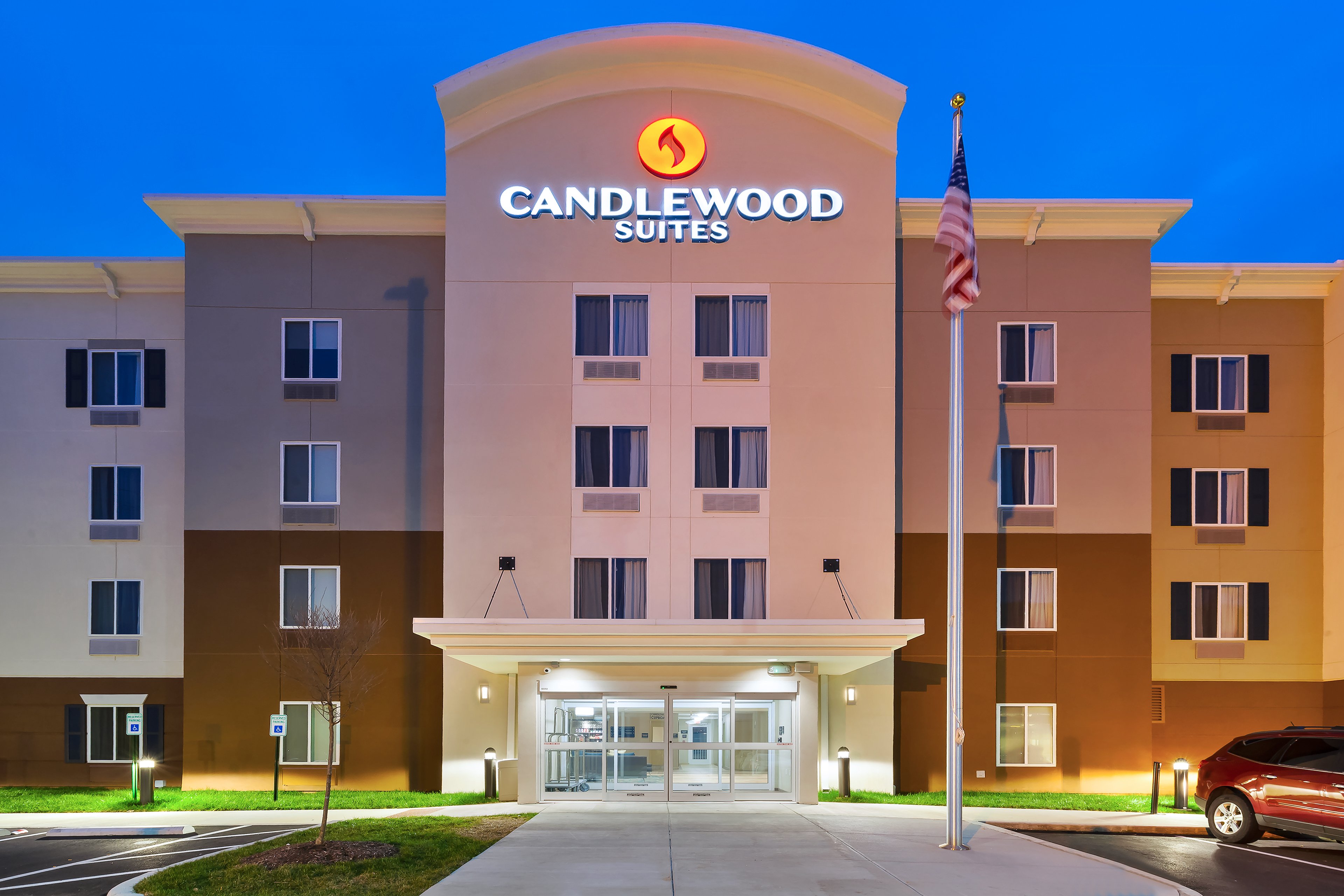 Candlewood Suites Louisville Northeast 31/33