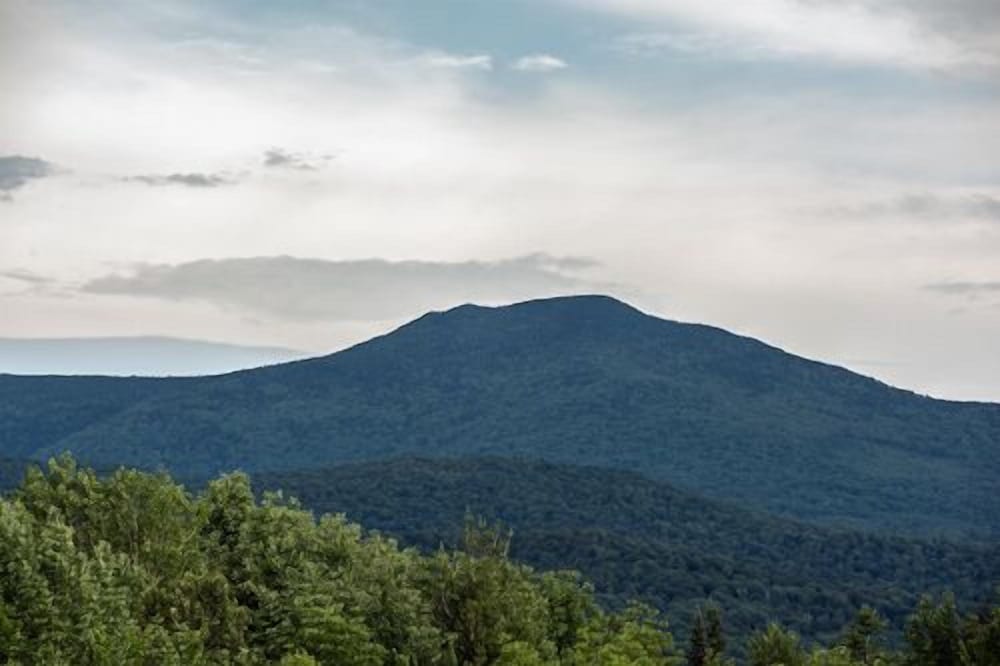 The Vermont Inn 44/50