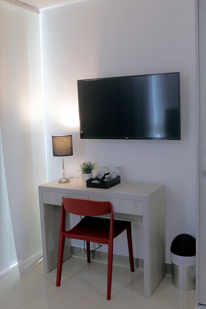Suite Comfort Hotel 58/65