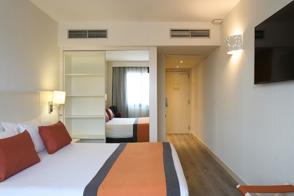 Catalonia Sabadell Hotel 14/50