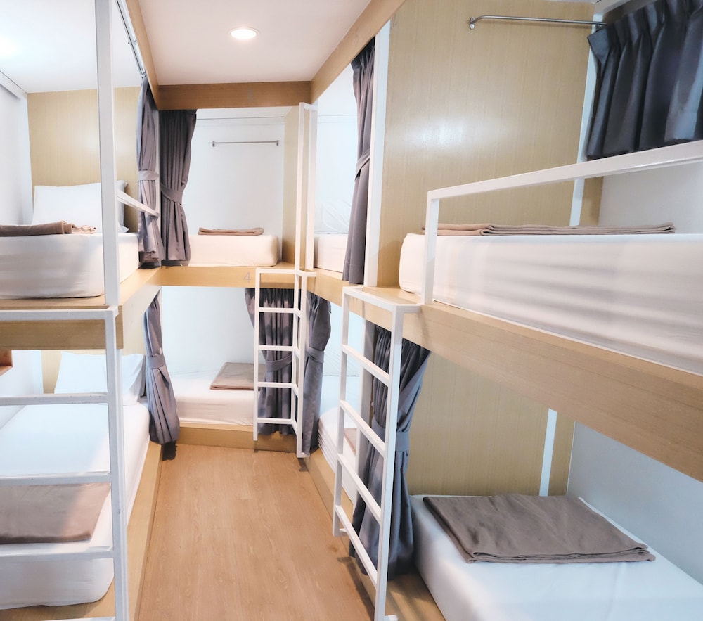 Wayha Hostel Don Mueang Airport 38/66