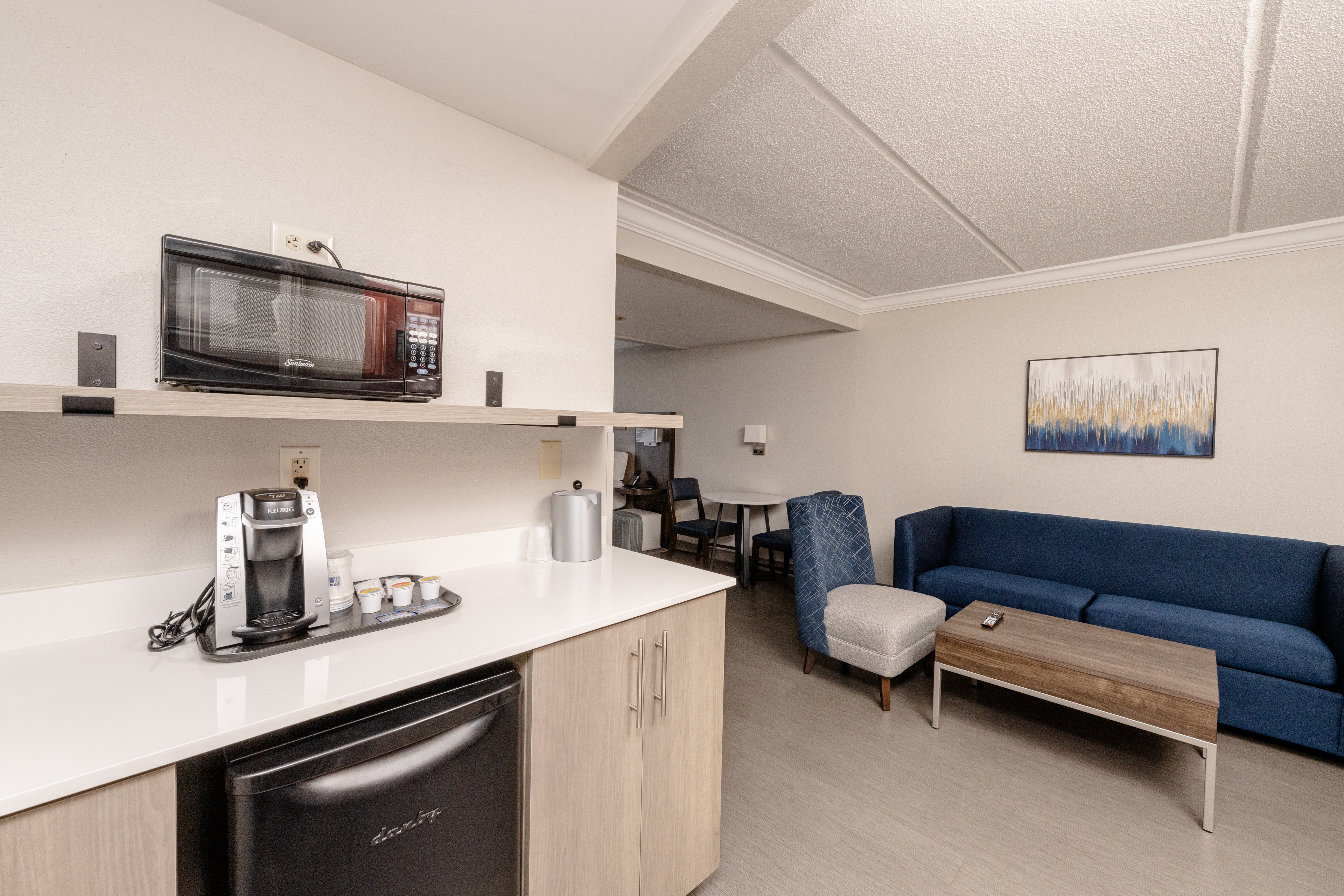 Holiday Inn Express Charleston Ashley Phosphate 16/30