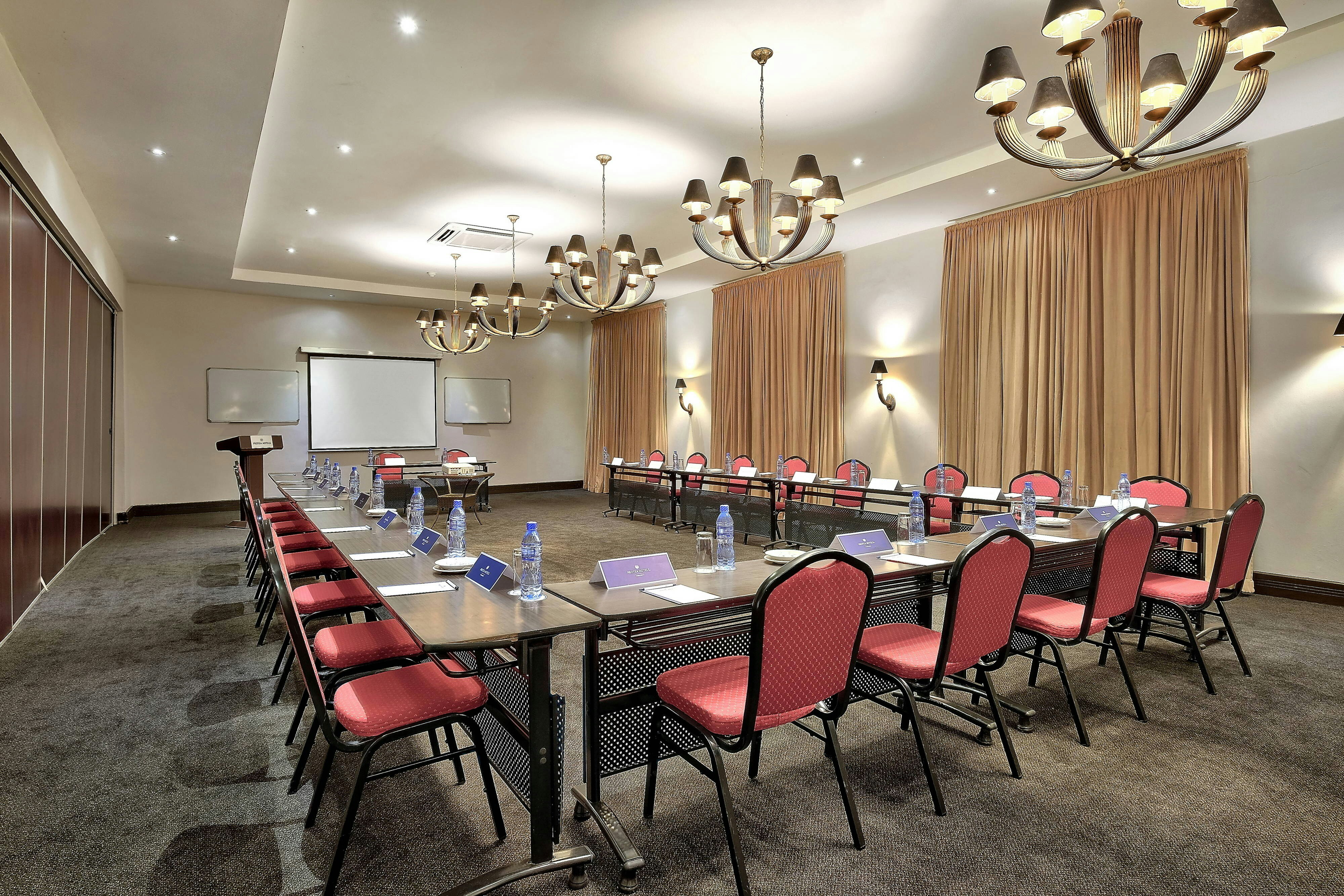 Protea Hotel By Marriott Livingstone 45/50