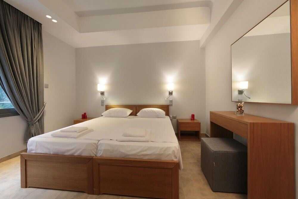 Meni Apartments Hotel 13/26