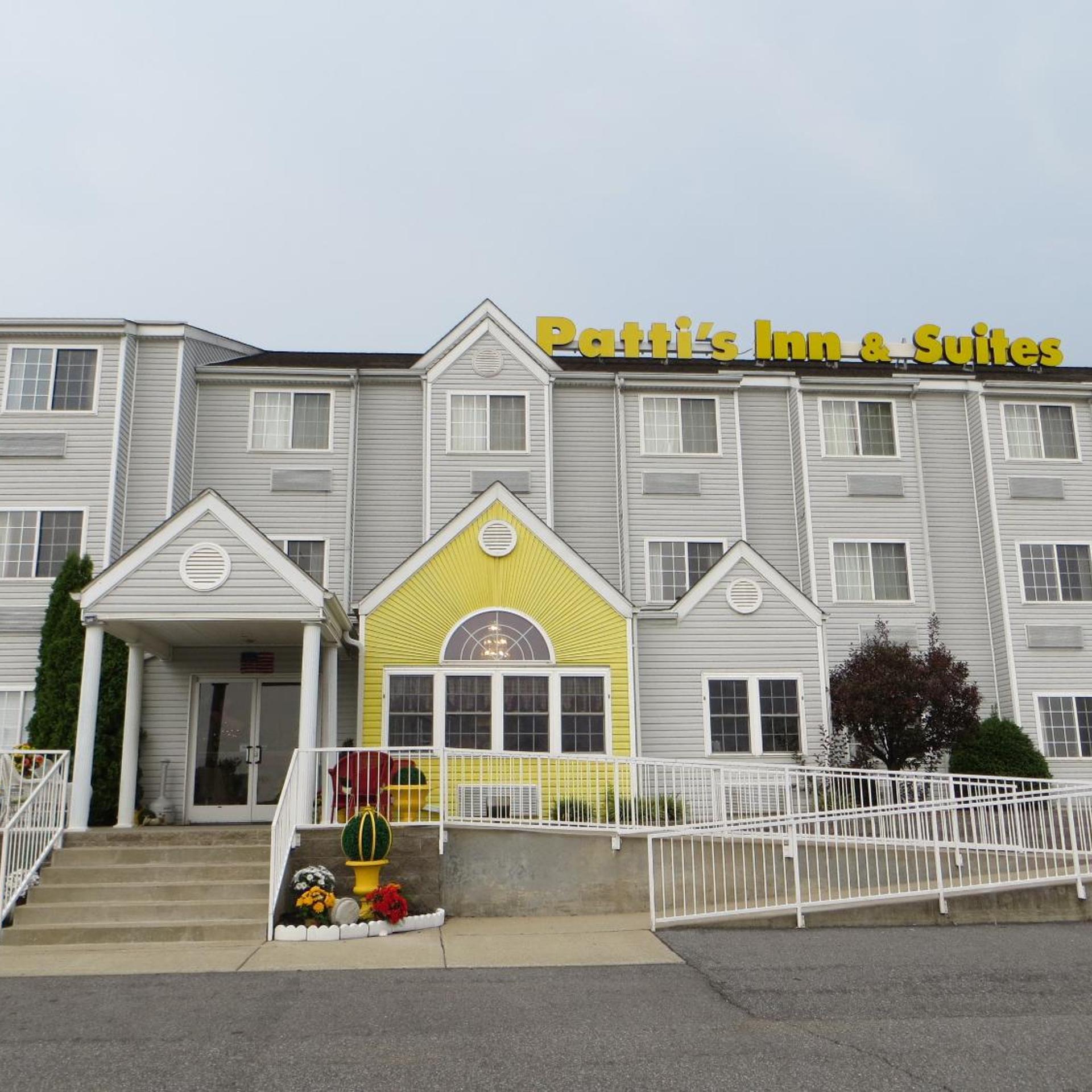 Patti's Inn & Suites 1/30