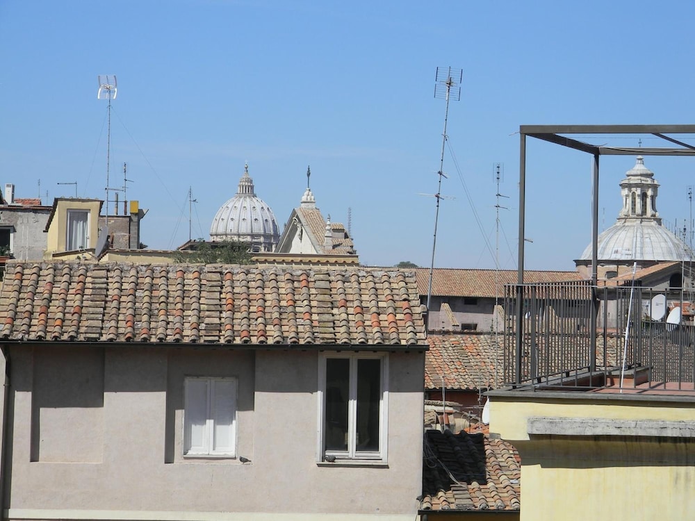 Hotel Primavera 60/64