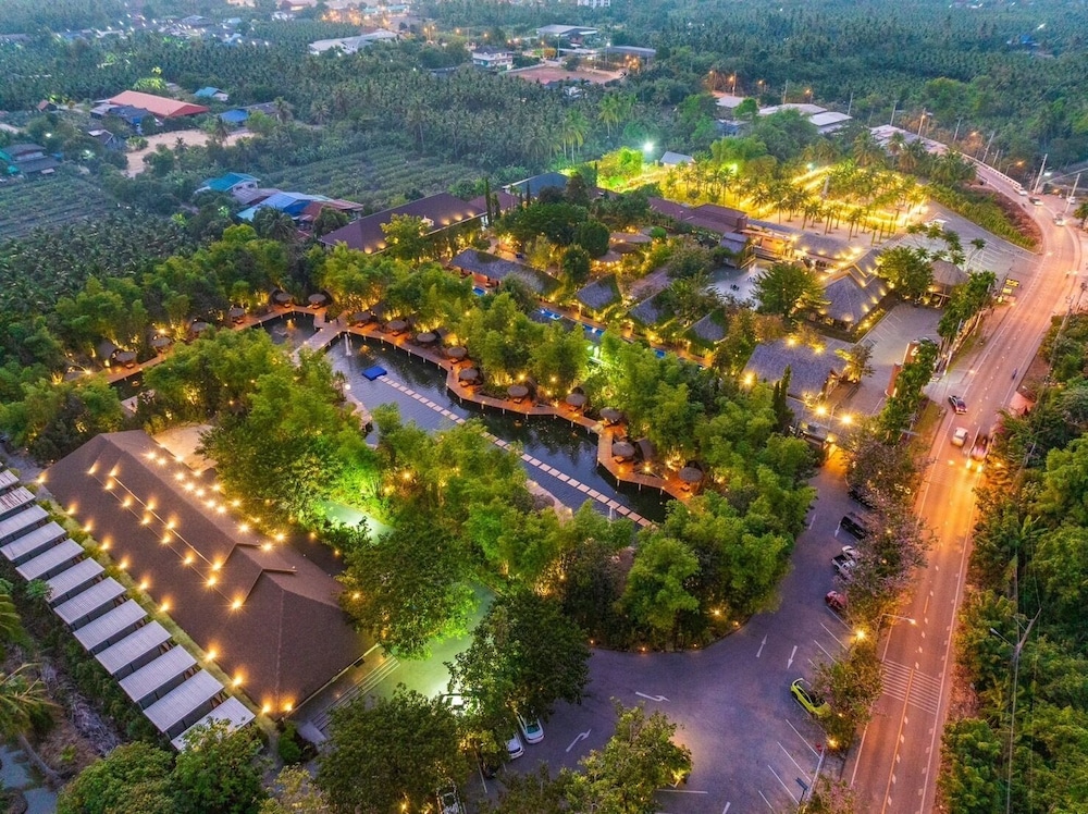 Khum Damnoen Resort 44/50