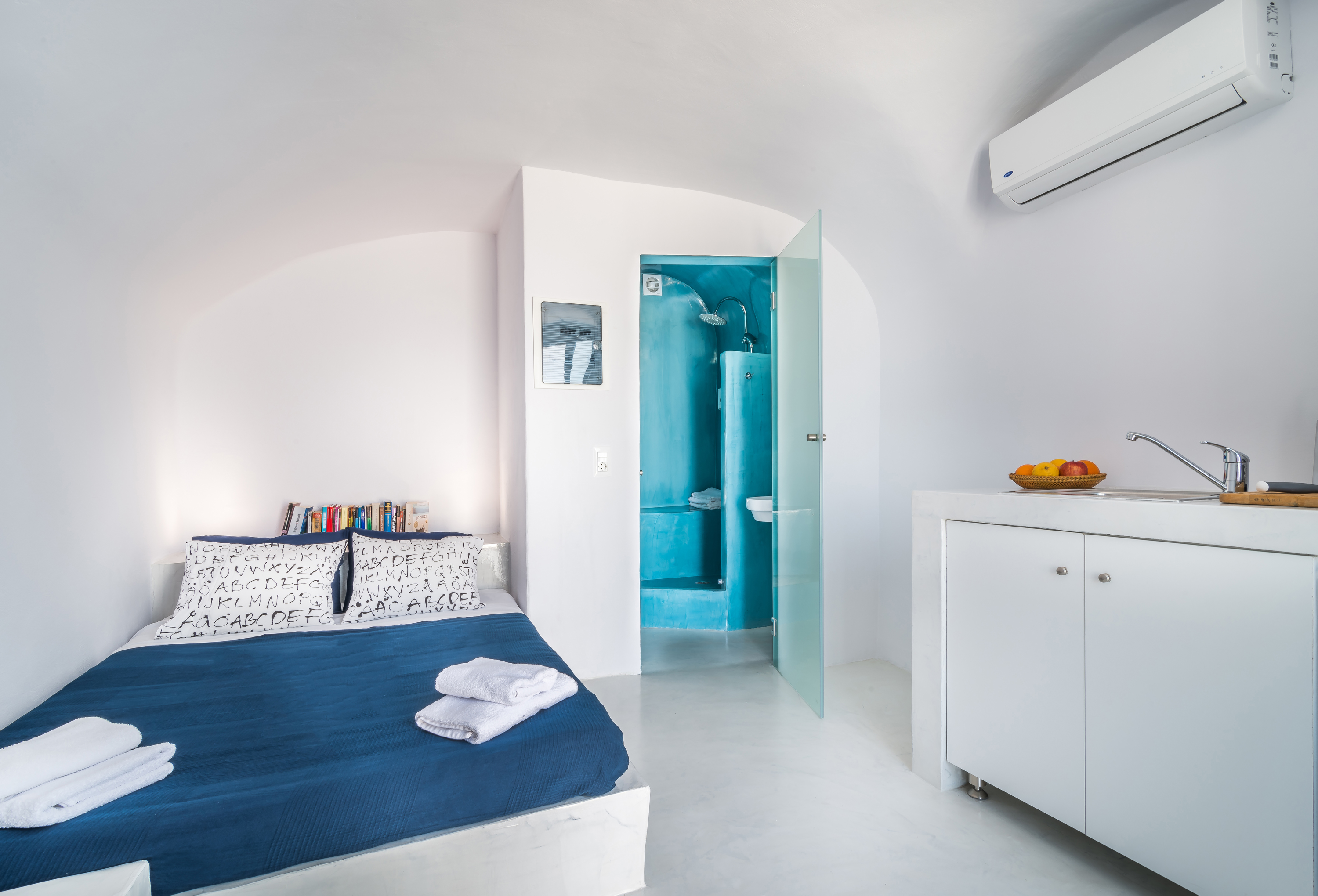 Petite, Suite, Outdoor Jetted Tub