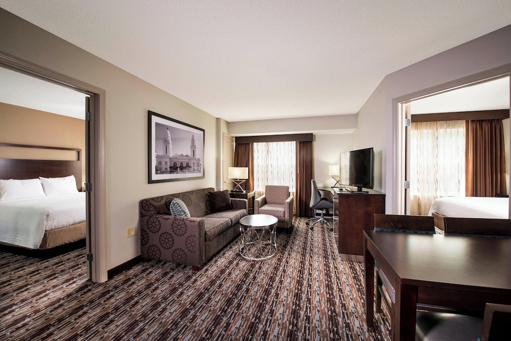 Residence Inn Worcester 11/55