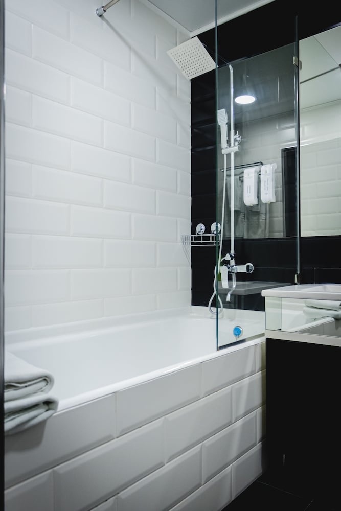 Art Hotel Bishkek 48/50