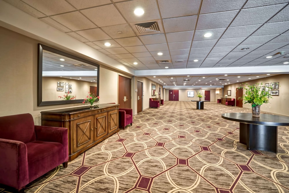 Doubletree Hotel Downtown Wilmington Legal 6/60
