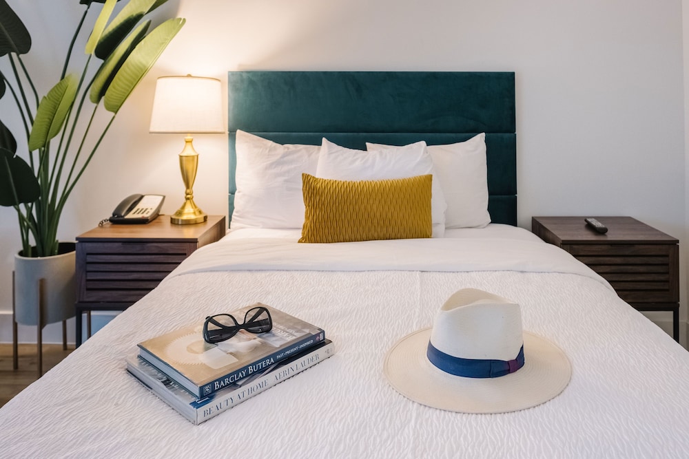 L3 Oasis Hotel 30/47