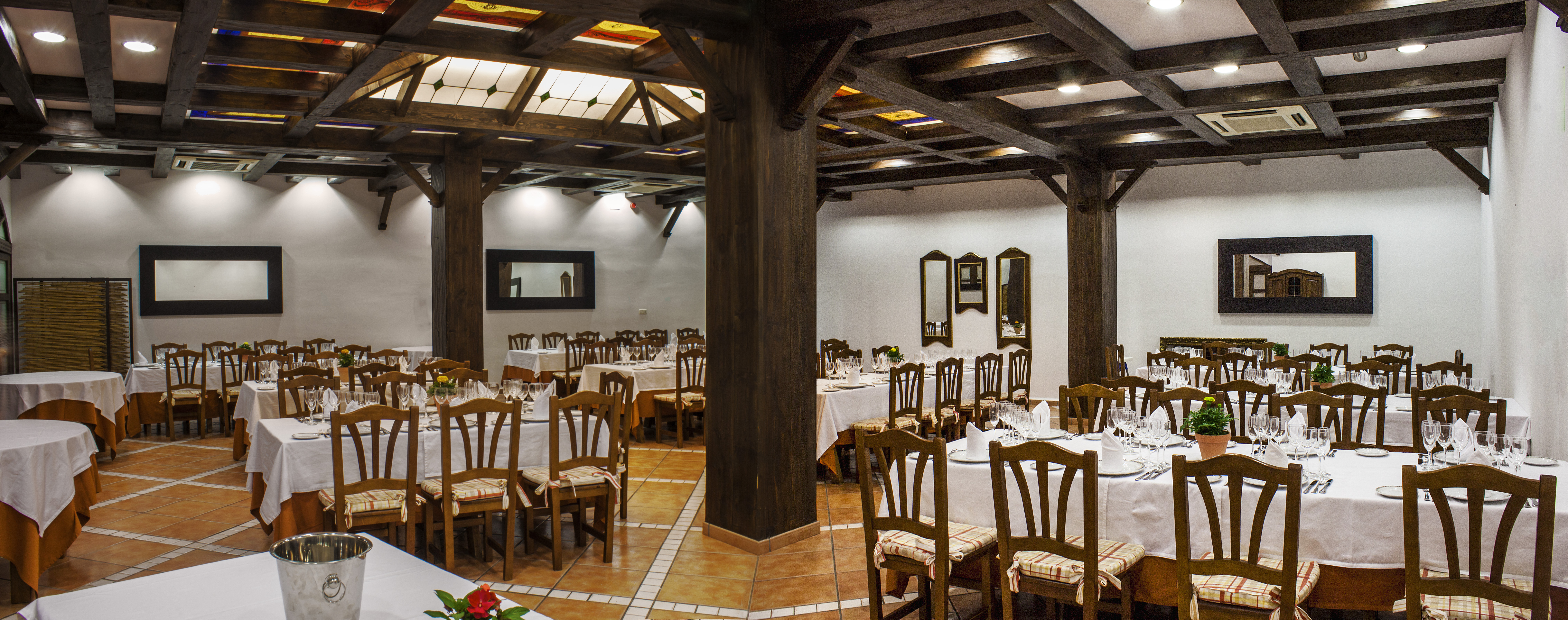 Hotel Asador Albenzaire 52/62