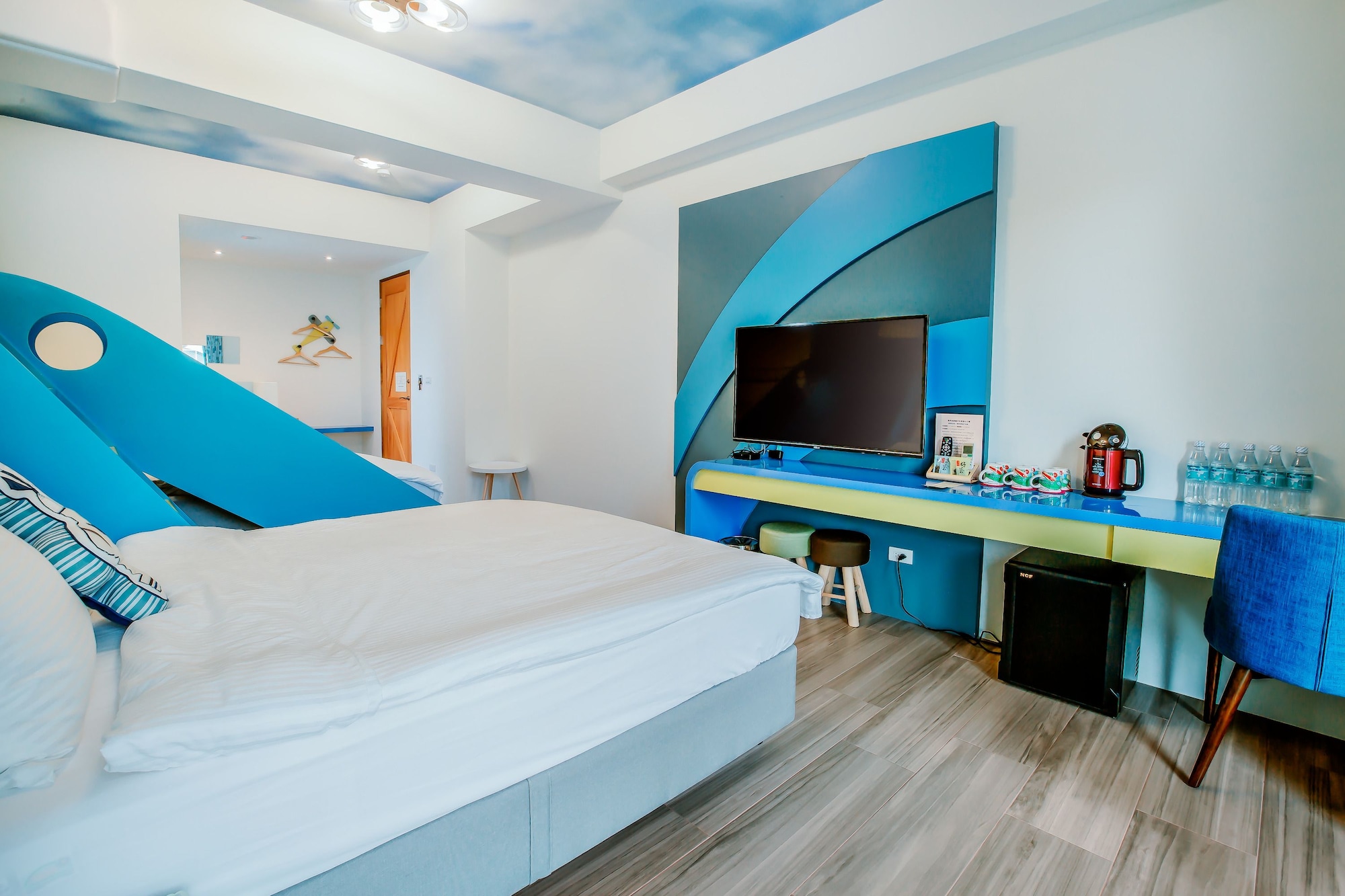 GRAND, SUITE, BALCONY