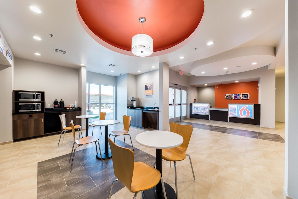 Motel6 Fort Worth, TX - North - Saginaw 32/40