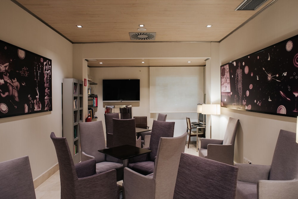 Hotel Neptuno Playa & Spa 43/50