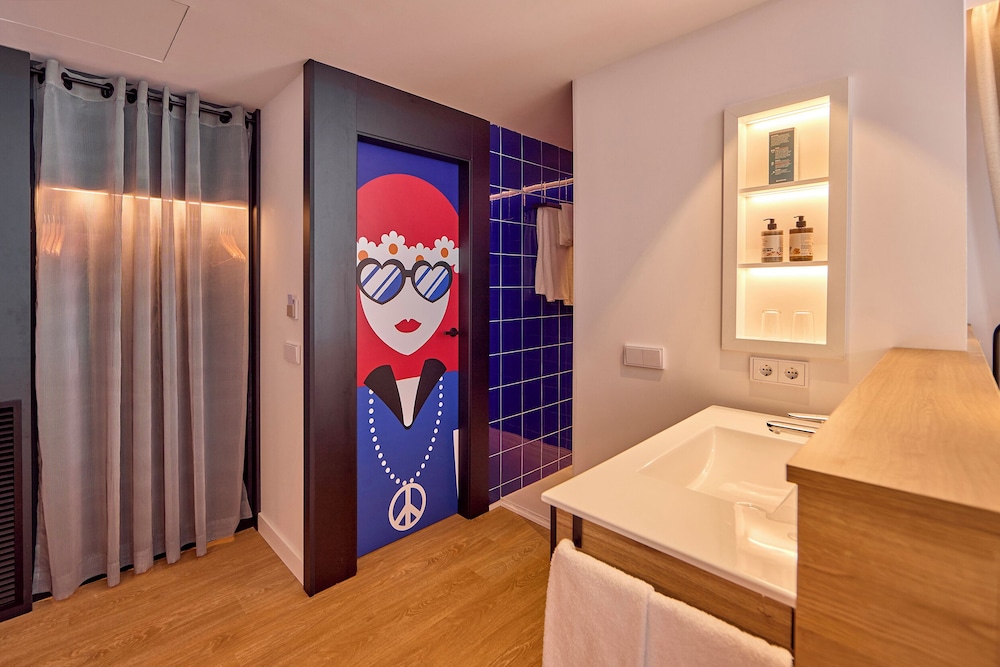 Universal Hotel Neptuno - Adults Only 42/69