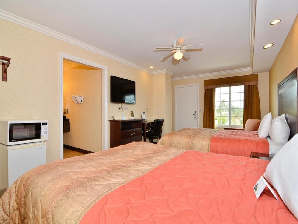 Princess Inn - Westminster / Huntington Beach 23/62