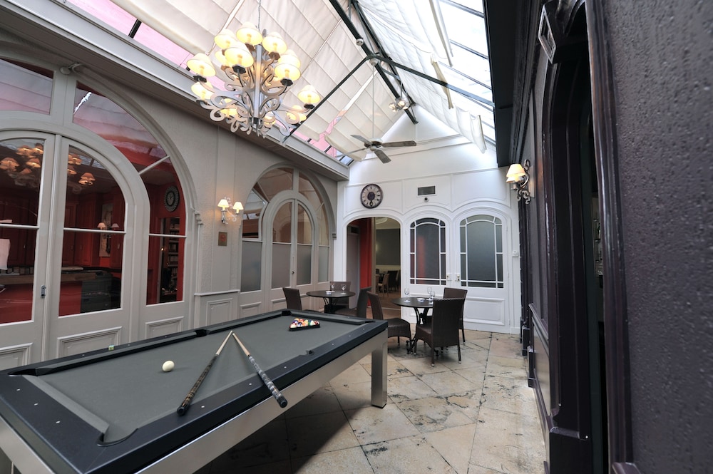 Hotel de Bourgogne 44/69
