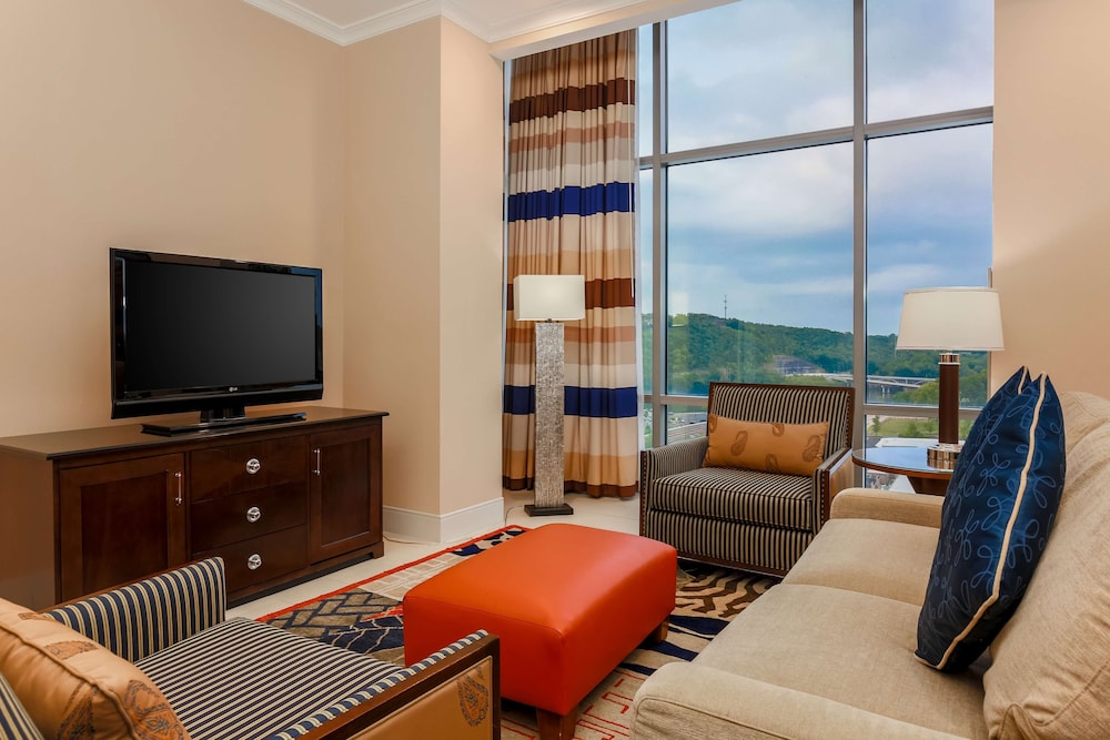 Hilton Branson Convention Center 37/77