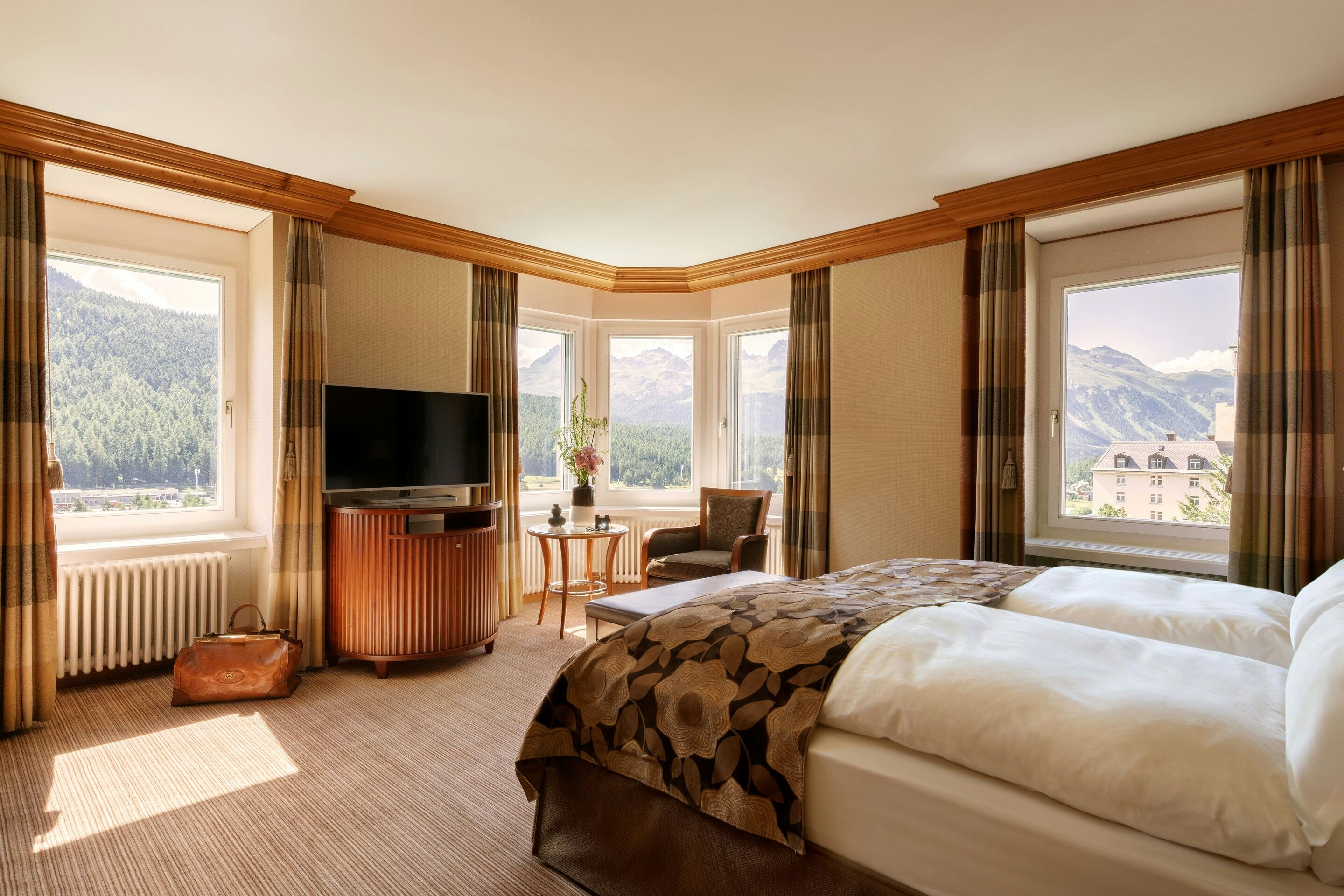 Grand Hotel Kronenhof 18/50