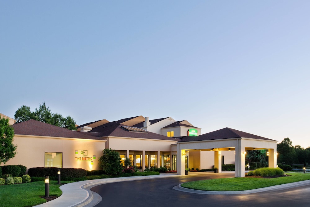Courtyard by Marriott Kansas City Overland Park/Metcalf, South of College Boulevard