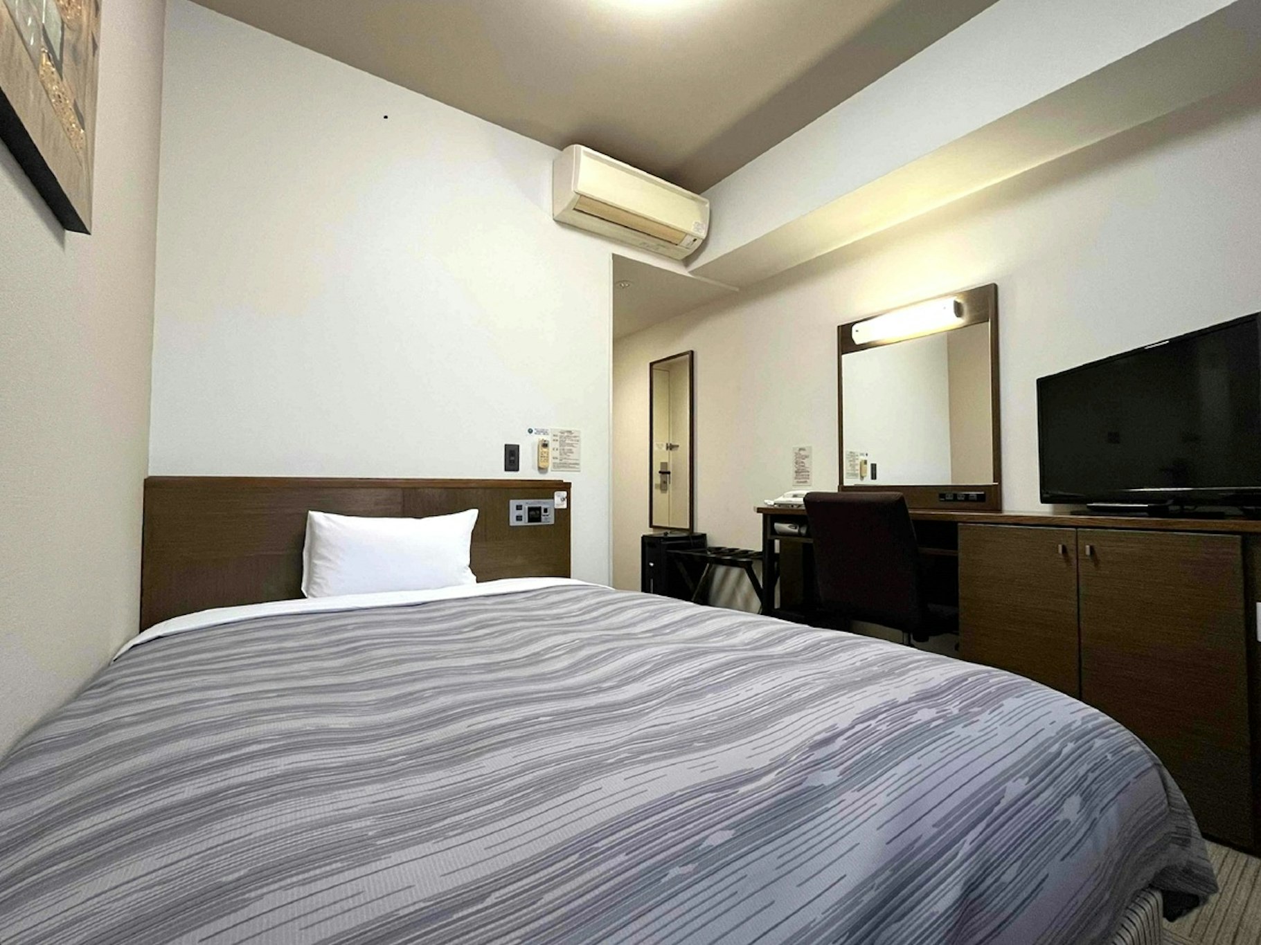 Hotel Route-Inn Toyota Jinnaka 8/30