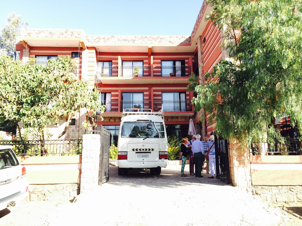 Harbe Hotel 10/50