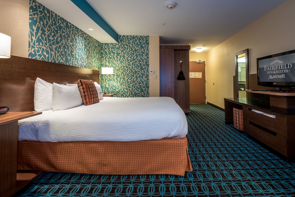 Fairfield Inn Suites By Marriott Montgomery Airport South 16/34