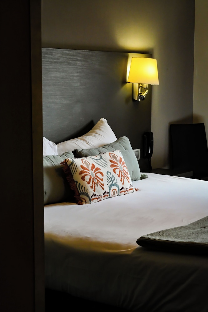 HOTEL LE MAS DE JOSSYL 15/37