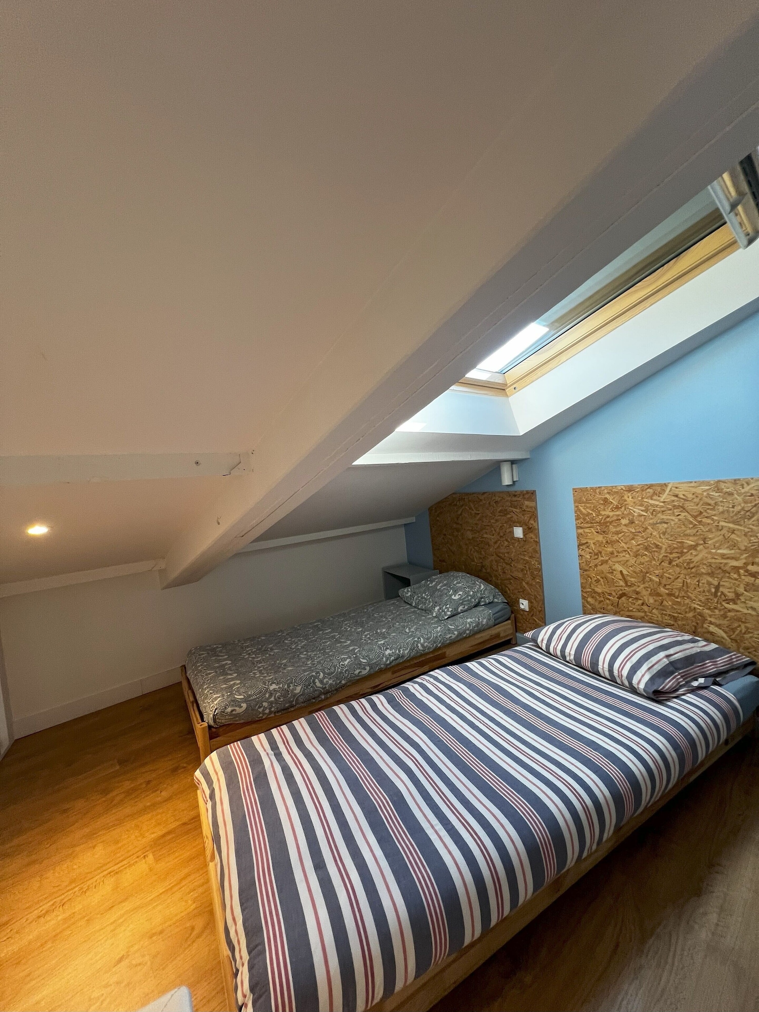 Elite, Double and Twin Beds