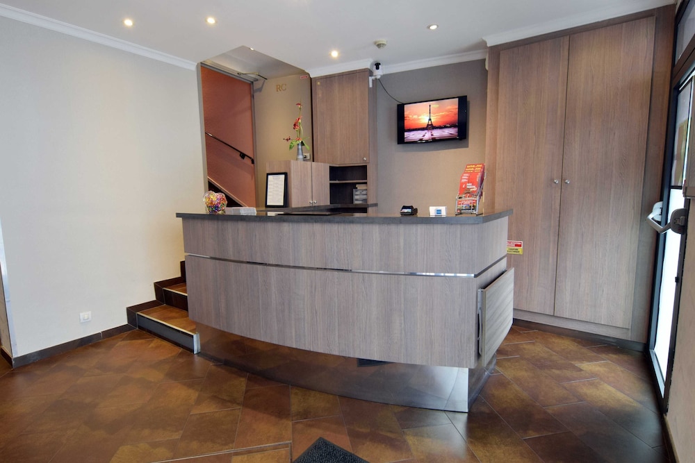 Hotel Saphir Grenelle 6/50