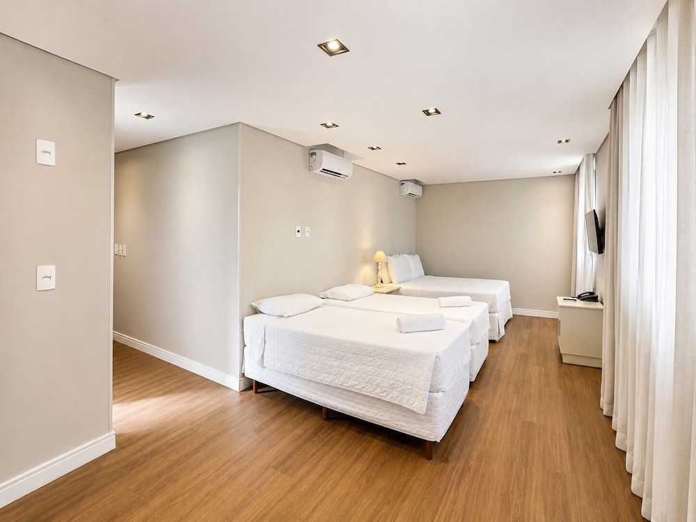 Hotel Praia Brava 15/62