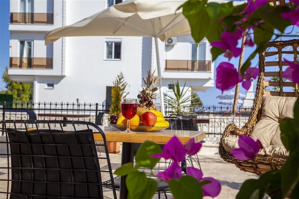 Demyra Boutique Hotel 18/28