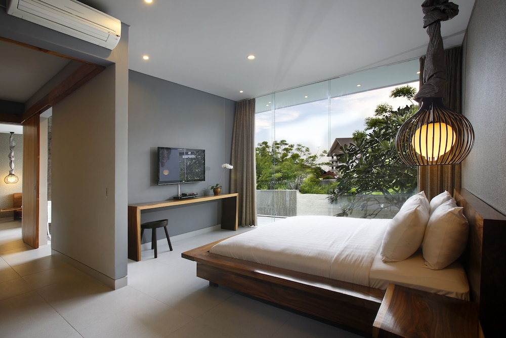 Sandhya Villa Canggu 12/50