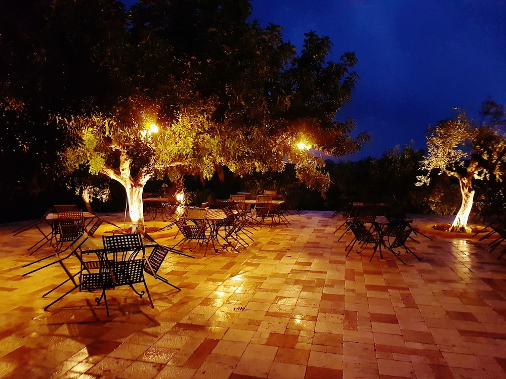 Momentum Wellness Bio Resort 67/75