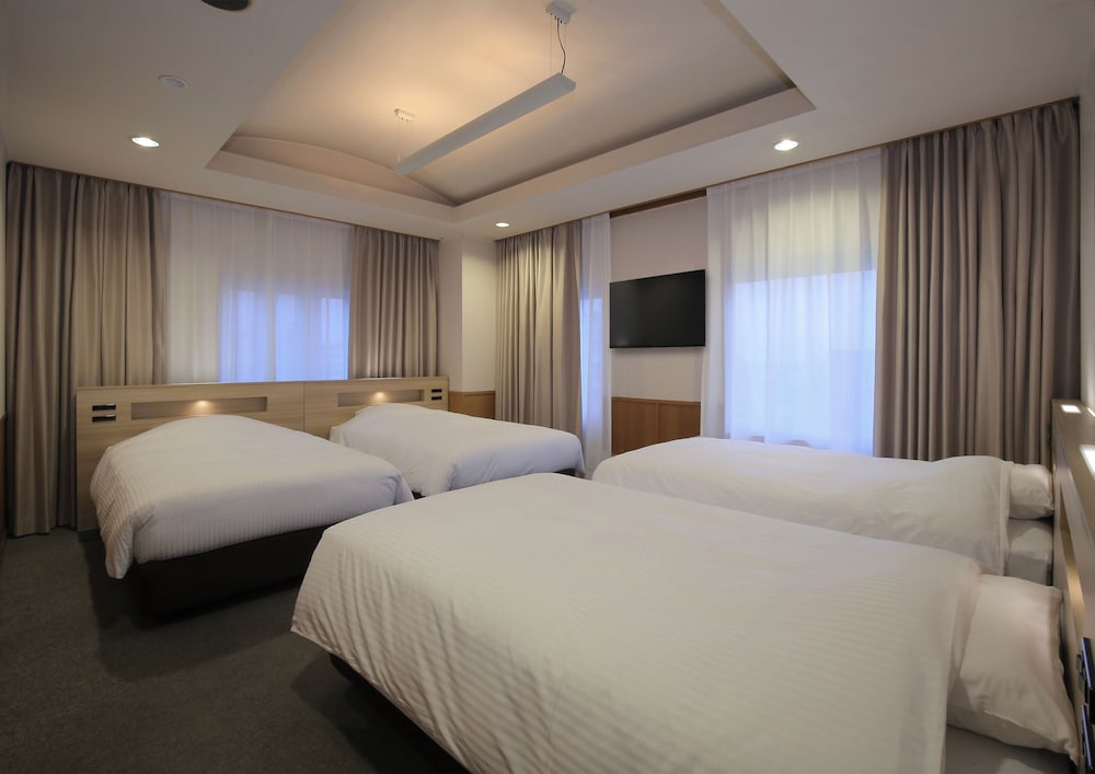 Hotel New Itaya 5/18