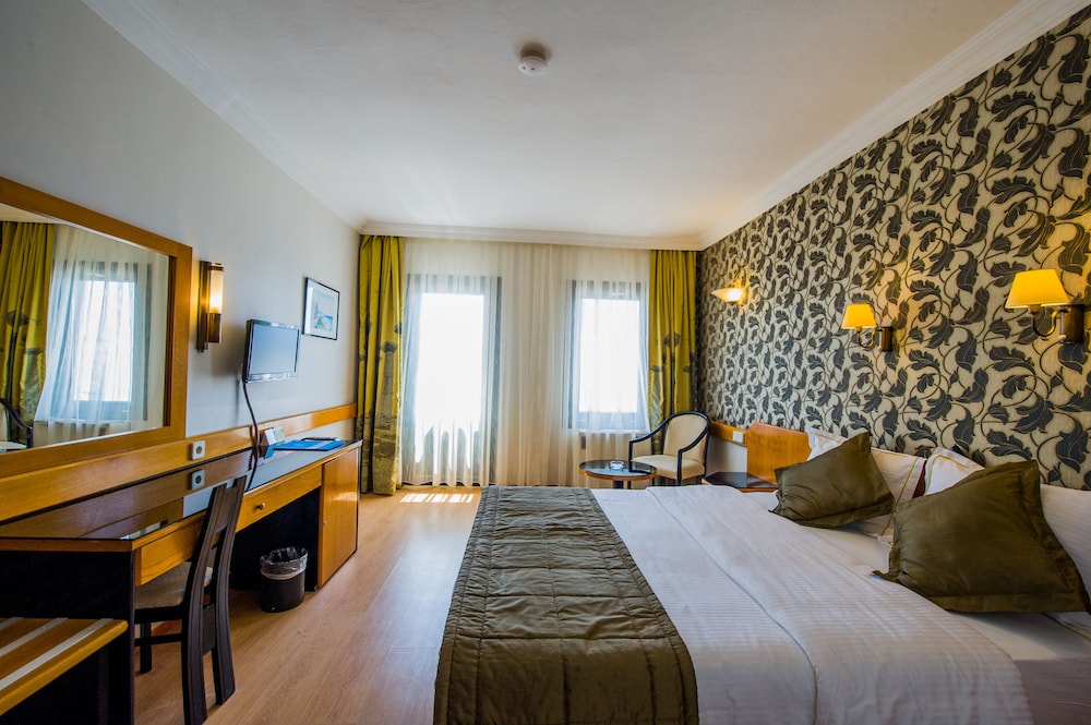 Assos Eden Gardens Hotel 16/50