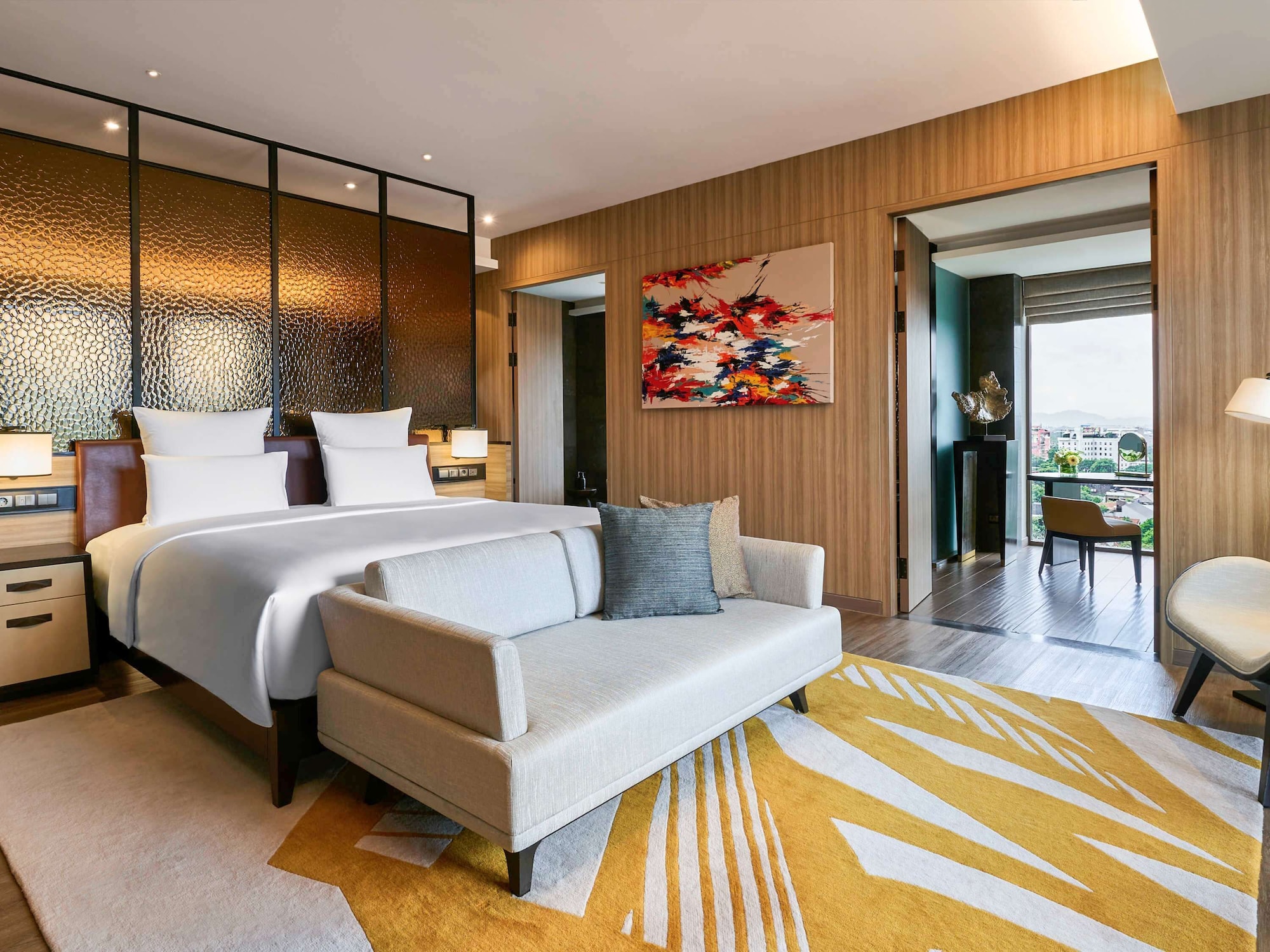 Pullman, Junior Suite, King Bed