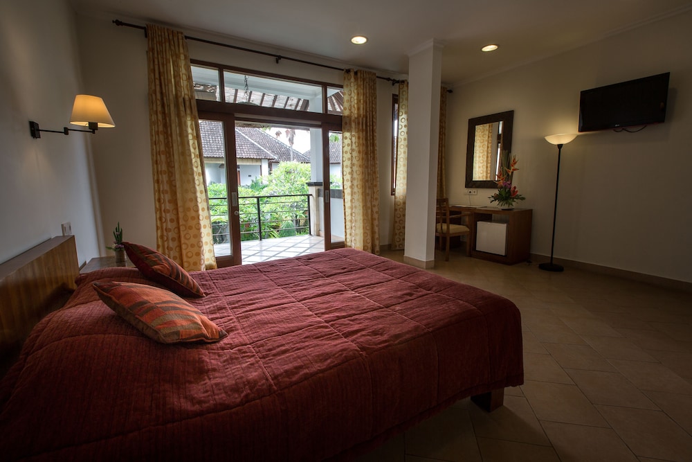Ecosfera Hotel 14/50