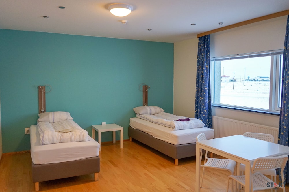 START HOSTEL 40/67