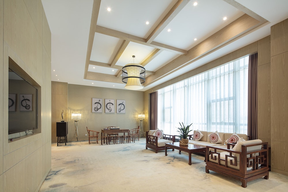 Perenc Hotel 35/50